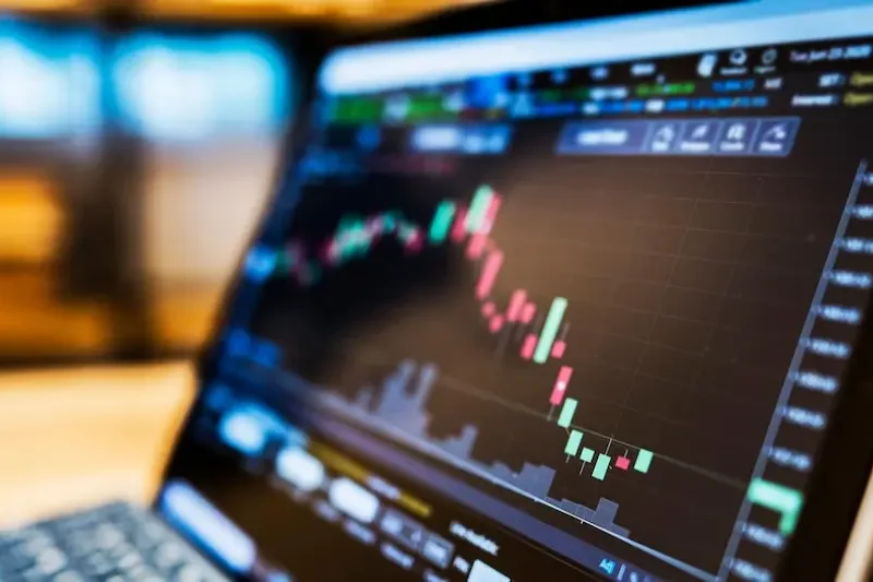 Advantages of Financial Market Insights